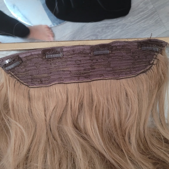 hair extensions - Picture 4 of 4